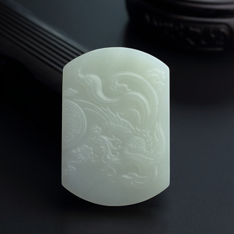 和田玉龙凤牌吊坠-红掌柜