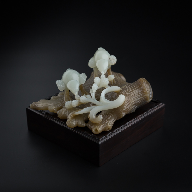 天然俄料和田玉小鸡摆件 - 红掌柜