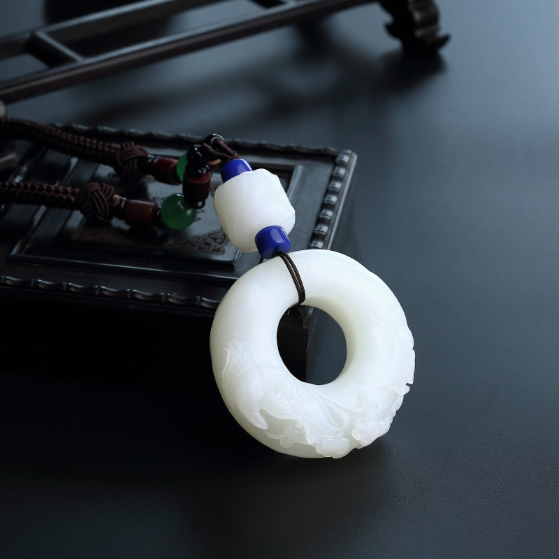 天然和田玉喜上眉梢挂件-红掌柜