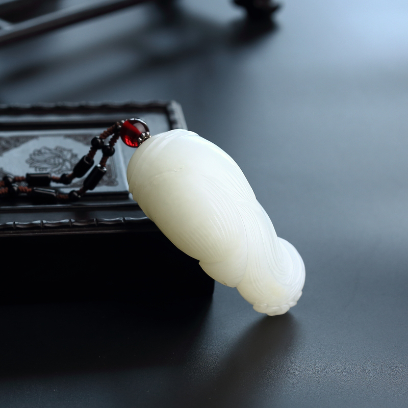 天然和田玉玉米吊坠-红掌柜