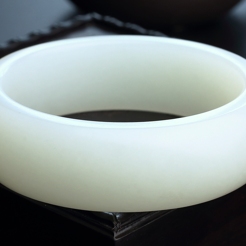 56#天然和田玉手镯-红掌柜