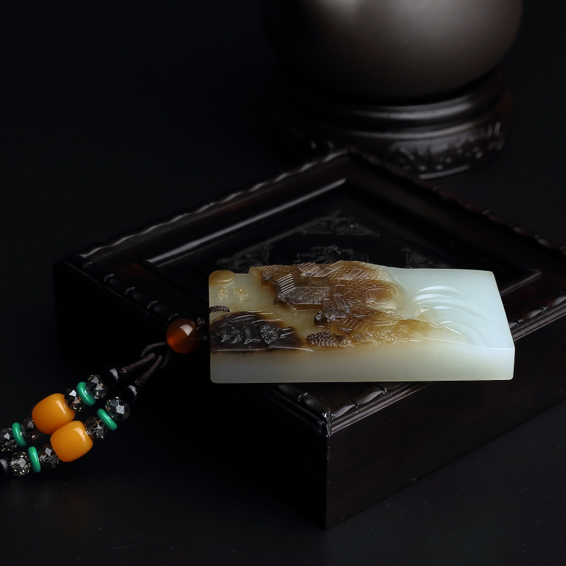 俄料和田玉山-红掌柜