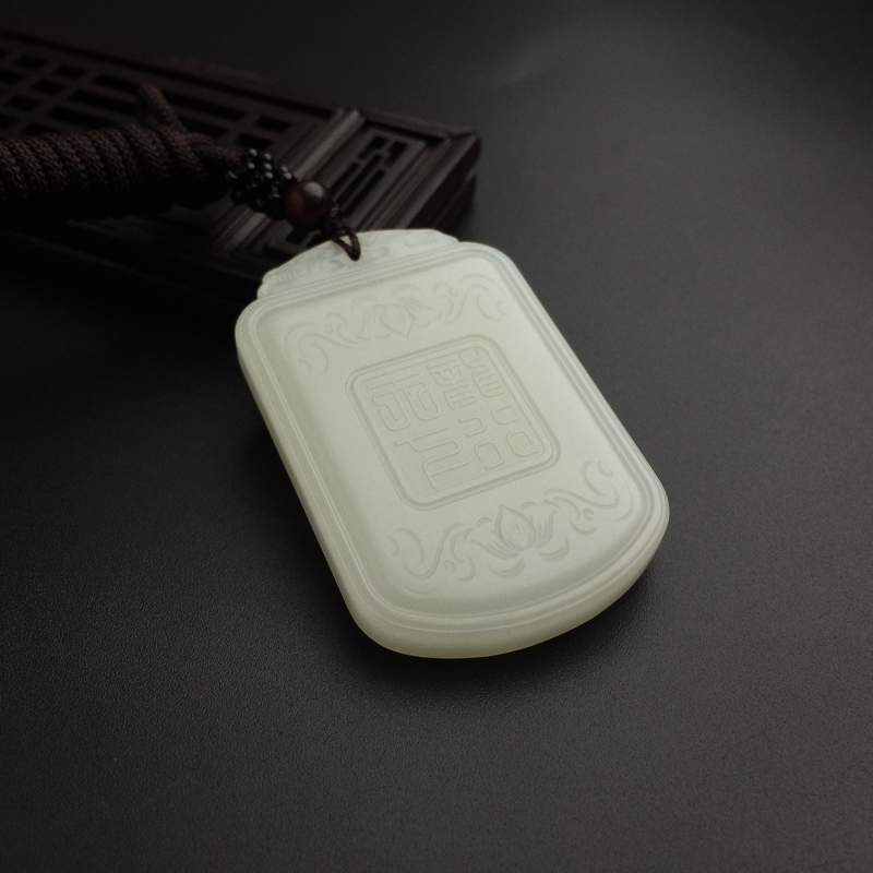 龙牌吊坠-红掌柜