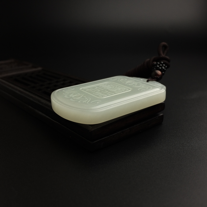 天然和田玉-红掌柜