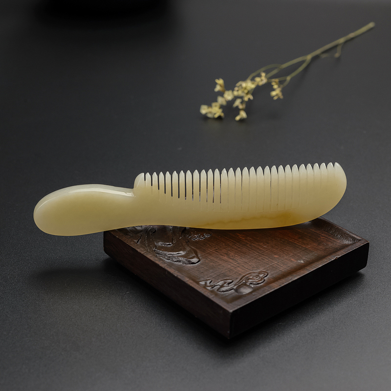 天然和田玉梳子-红掌柜