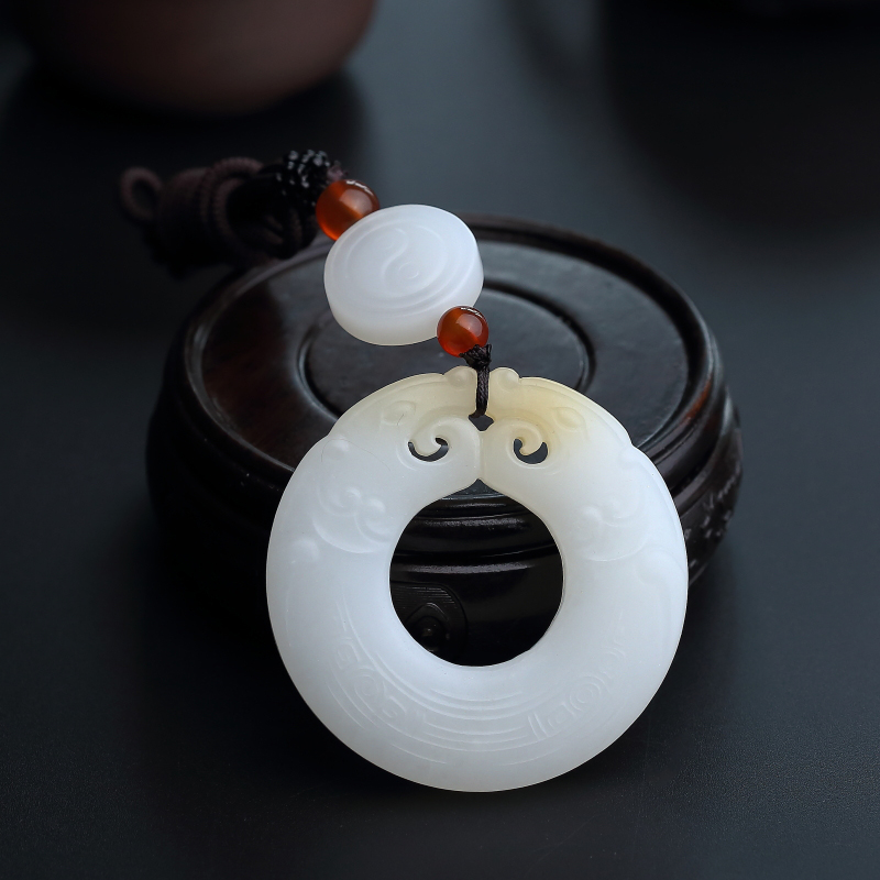 新疆天然和田玉双龙平安扣吊坠-红掌柜