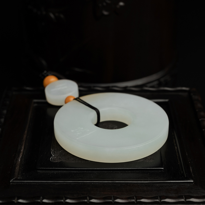 新疆和田玉平安扣 - 红掌柜