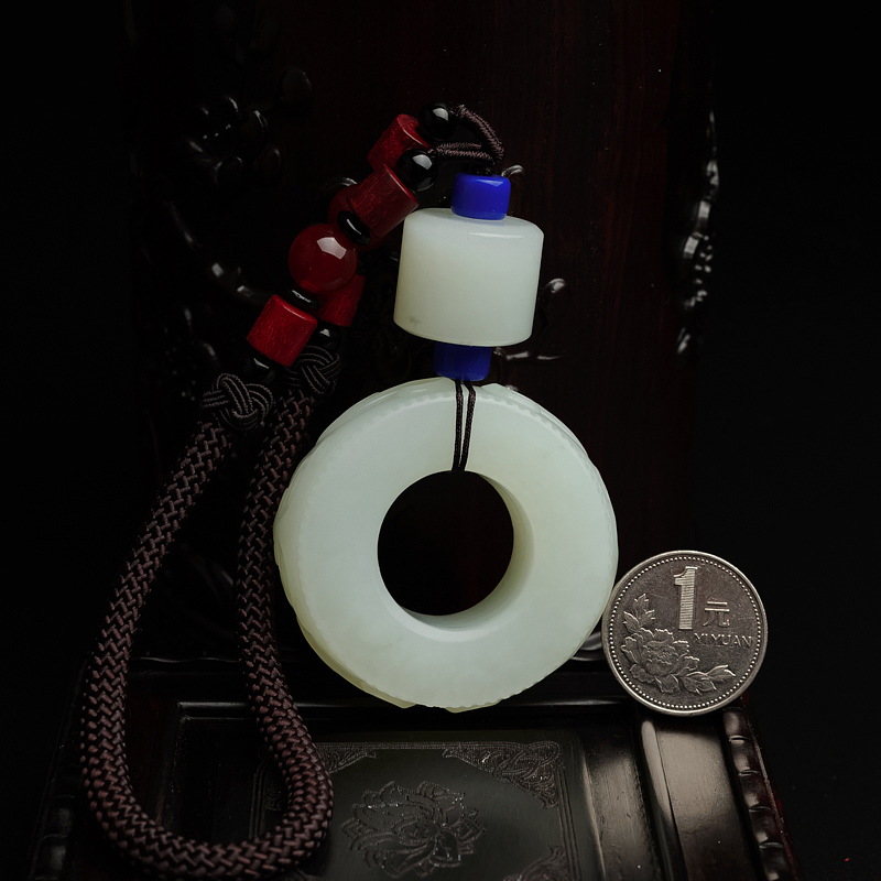 新疆和田玉挂坠 - 红掌柜