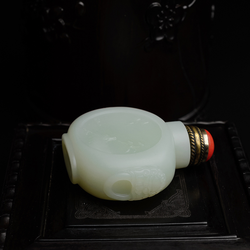 天然和田玉鼻烟壶 - 红掌柜