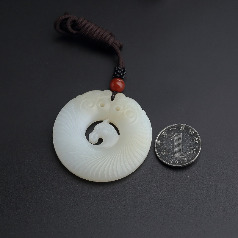 天然新疆和田玉-红掌柜