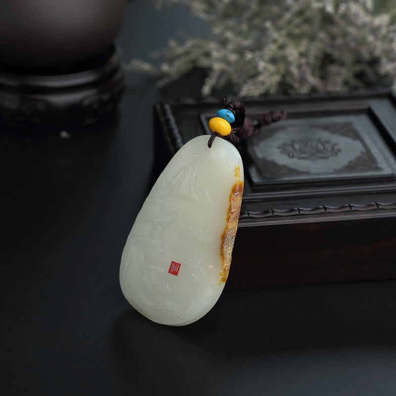 和田玉吊坠-红掌柜