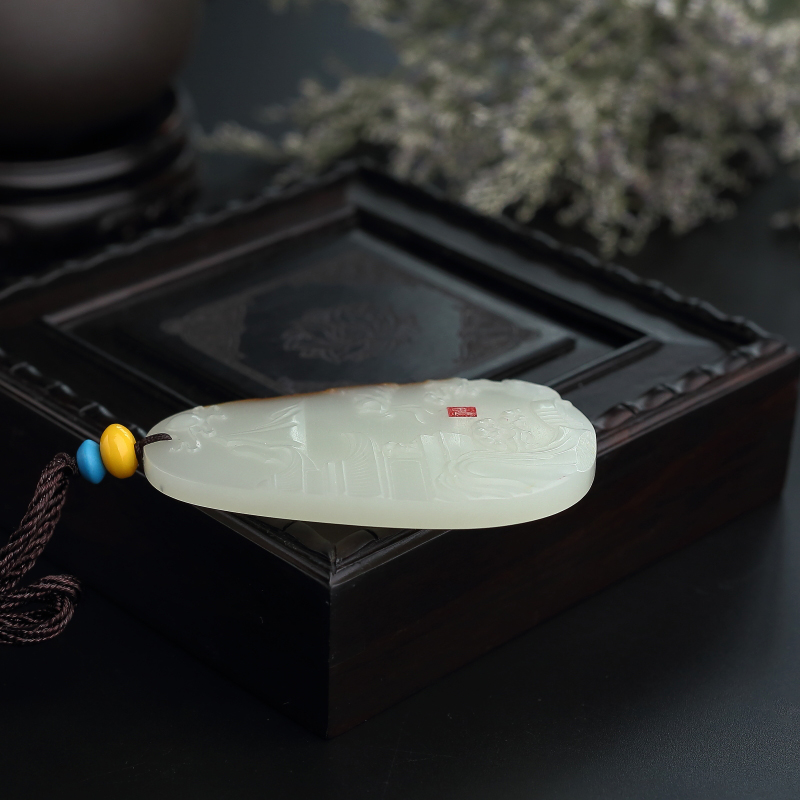 天然新疆和田玉山水吊坠-红掌柜