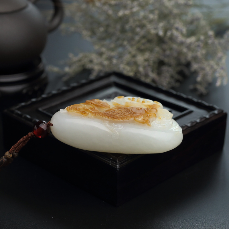 新疆和田玉连年有余吊坠-红掌柜