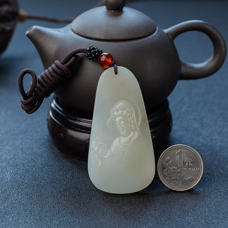 和田玉吊坠 - 红掌柜