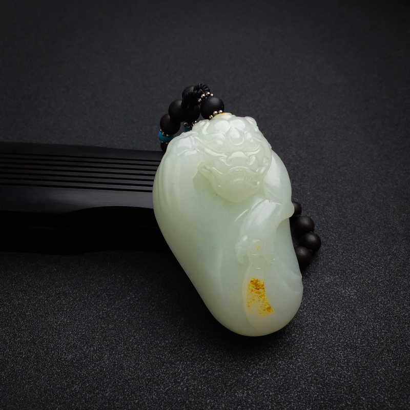 天然和田玉貔貅手把件-红掌柜