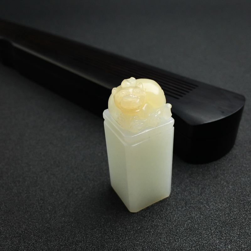 天然和田玉兽印章-红掌柜