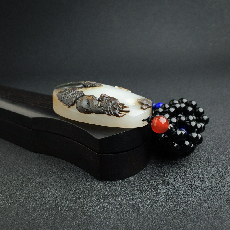 新疆和田玉山水意境吊坠 - 红掌柜