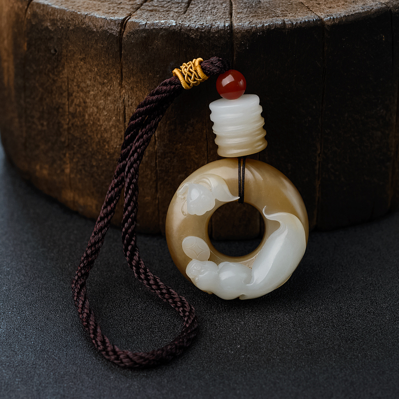 新疆天然和田玉连年有余吊坠 - 红掌柜