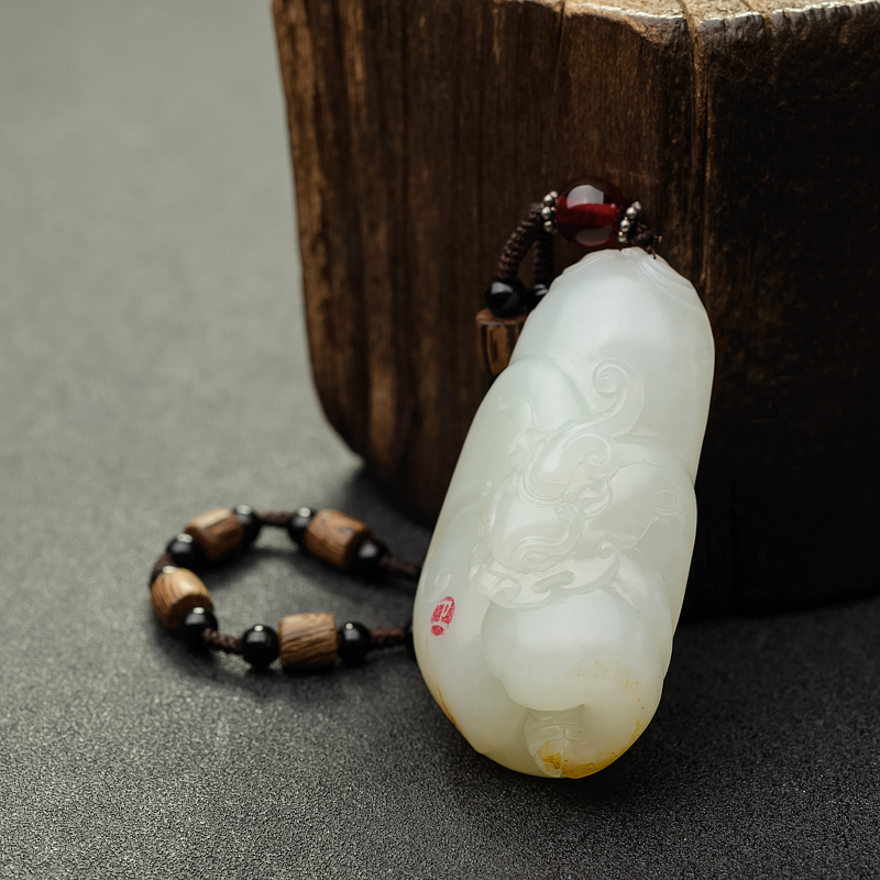 天然和田白玉瑞兽吊坠 - 红掌柜