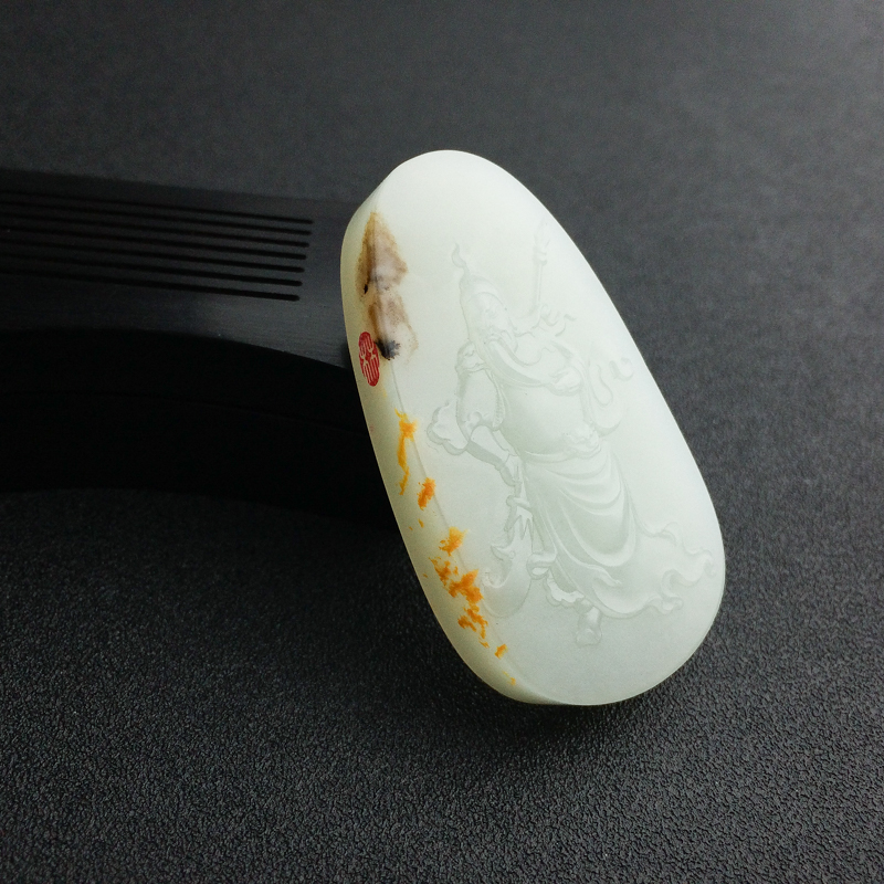 天然山流水料青白玉关公吊坠 - 红掌柜