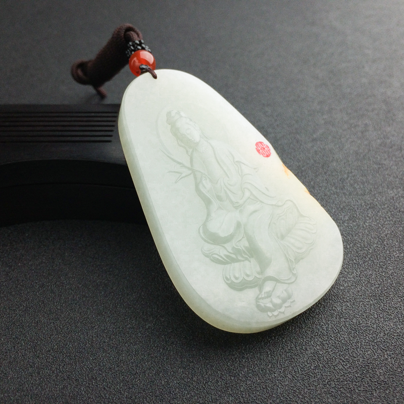 俄罗斯山料和田青白玉观音吊坠 - 红掌柜