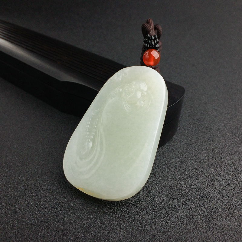 山料和田青白玉福在眼前吊坠 - 红掌柜