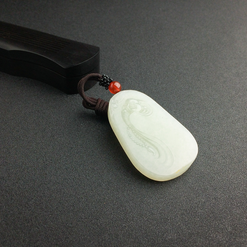 天然和田青白玉福在眼前吊坠 - 红掌柜