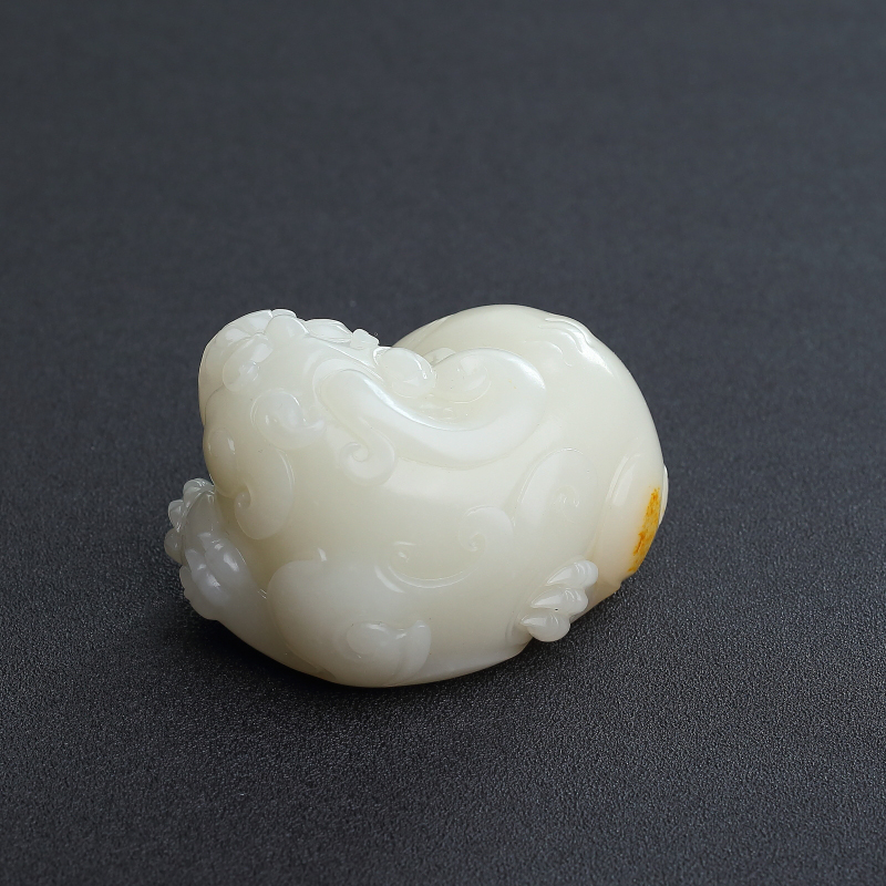 新疆和田玉山料貔貅摆件 - 红掌柜