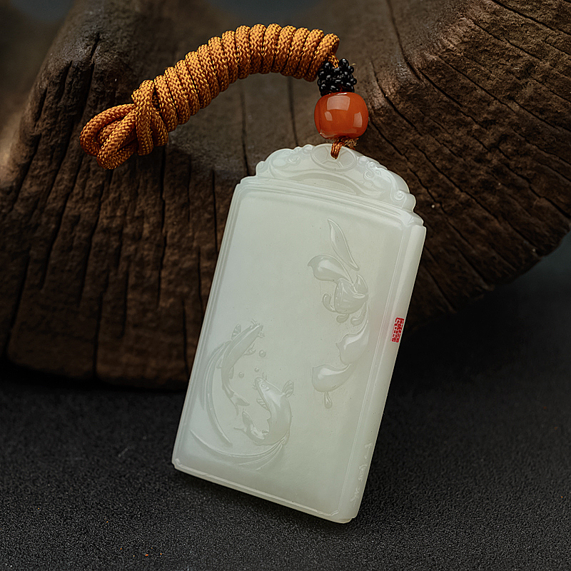 和田白玉山料连年有余吊坠 - 红掌柜