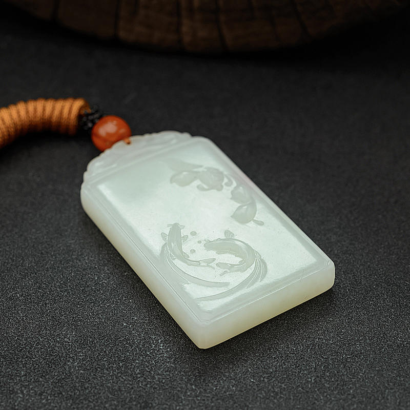 新疆和田玉山料连年有余吊坠 - 红掌柜