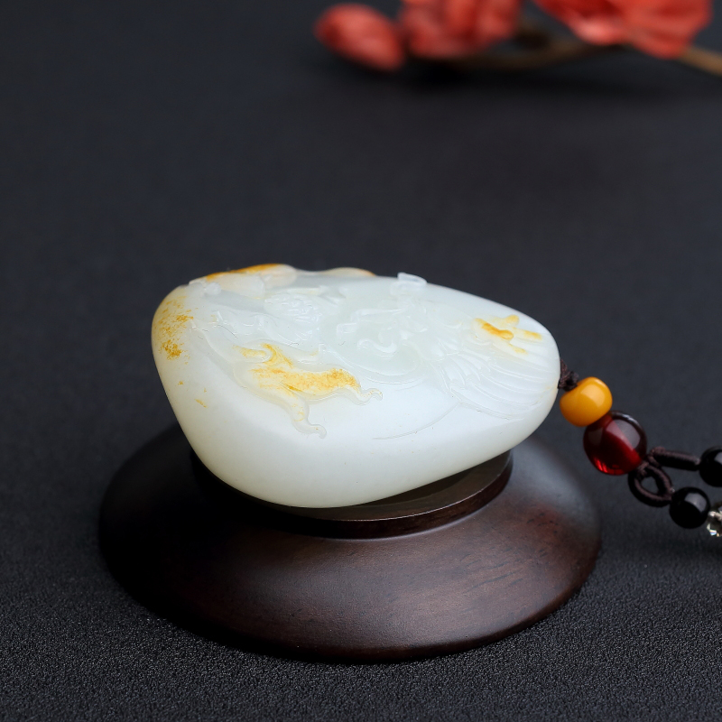 新疆天然山料和田玉龙吊坠-红掌柜