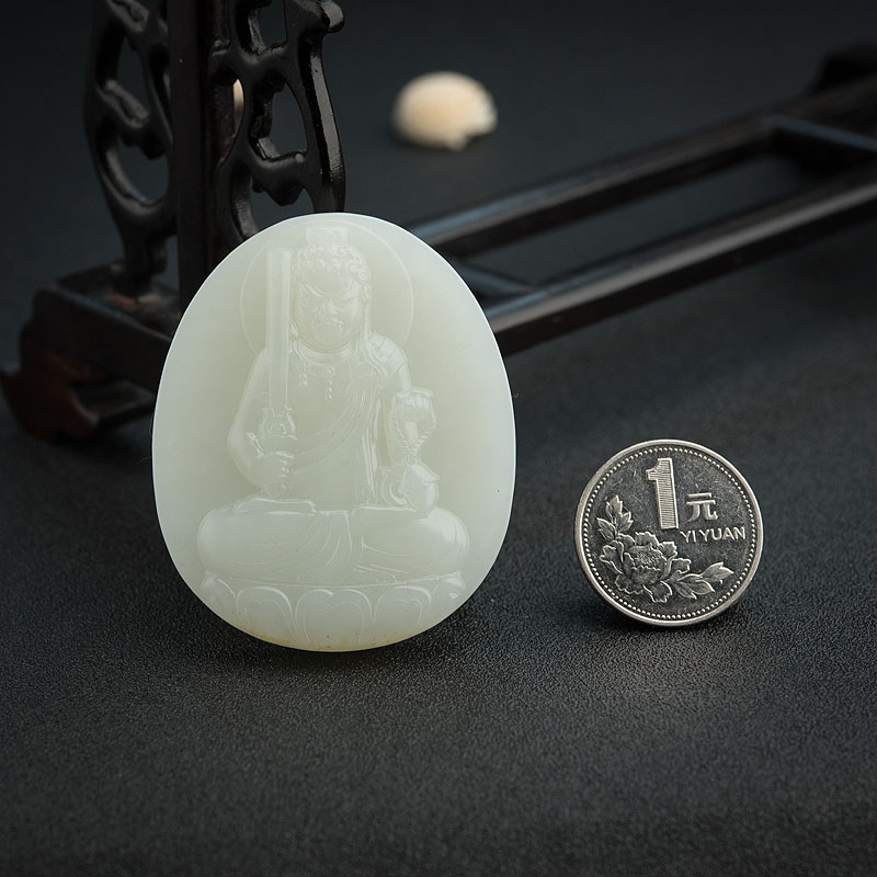 天然俄料青白玉山料吊坠-红掌柜