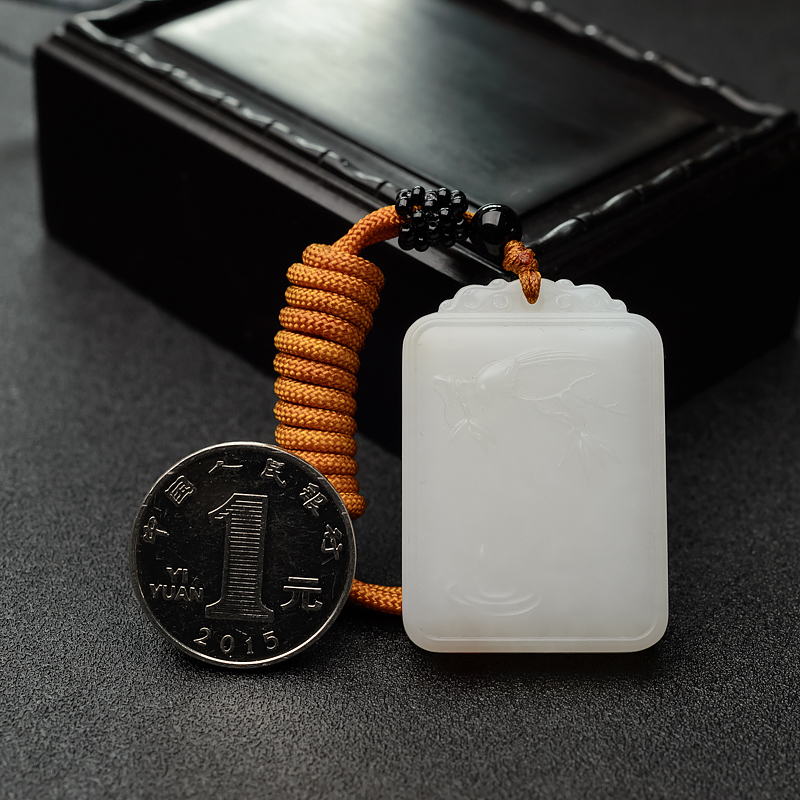 天然新疆和田羊脂白玉山料喜鹊报喜吊坠-红掌柜