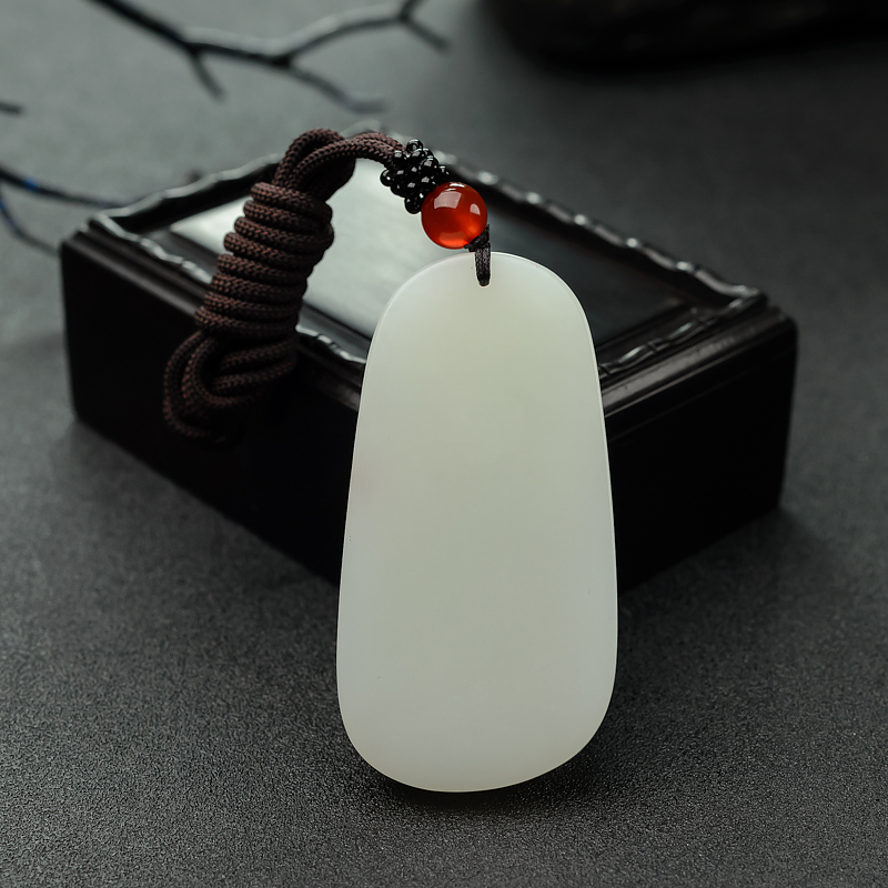 羊脂白玉莲花吊坠-红掌柜