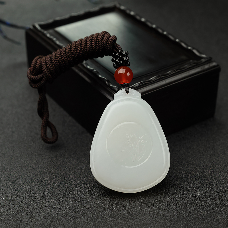 新疆和田羊脂白玉山料兰花吊坠-红掌柜