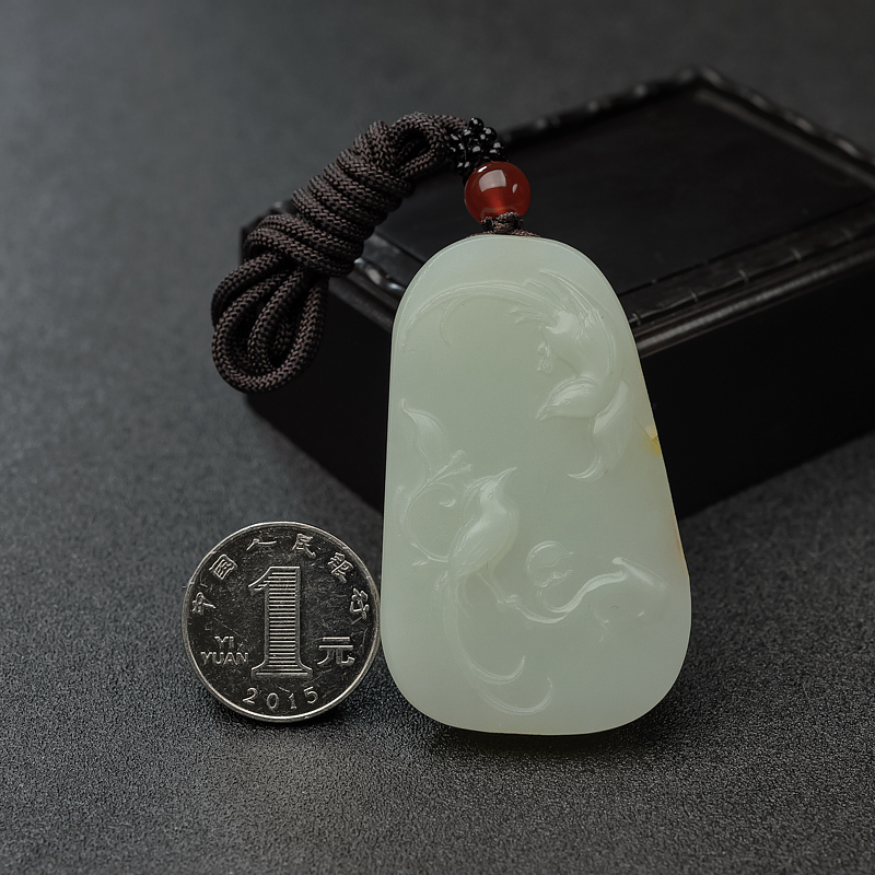 天然青白玉山流水料双喜临门吊坠-红掌柜