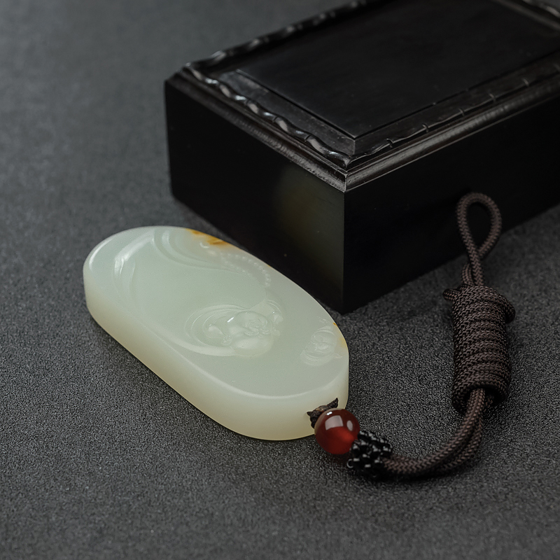 新疆和田青白玉弥勒佛吊坠-红掌柜