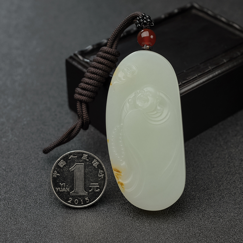 新疆和田青白玉山流水料吊坠-红掌柜