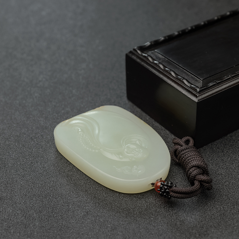 新疆和田青白玉弥勒佛吊坠-红掌柜