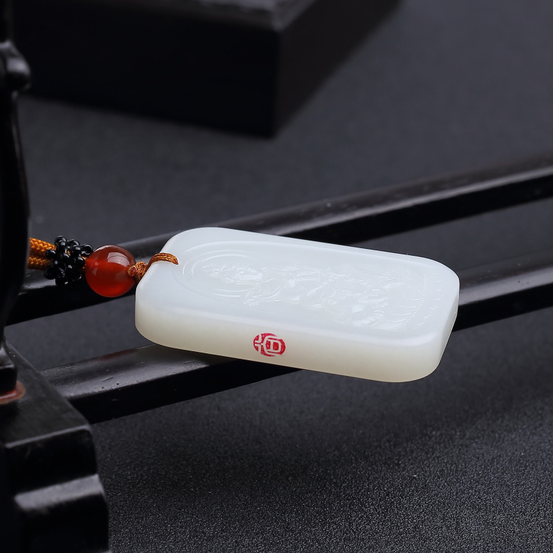 新疆和田羊脂白玉山料吊坠-红掌柜