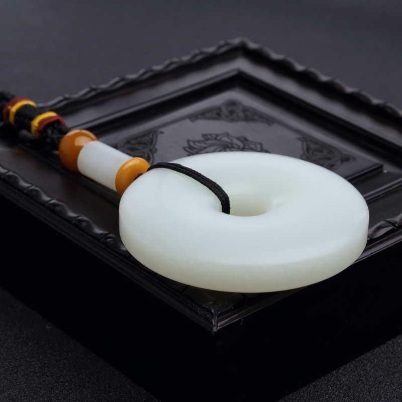 和田青白玉-红掌柜