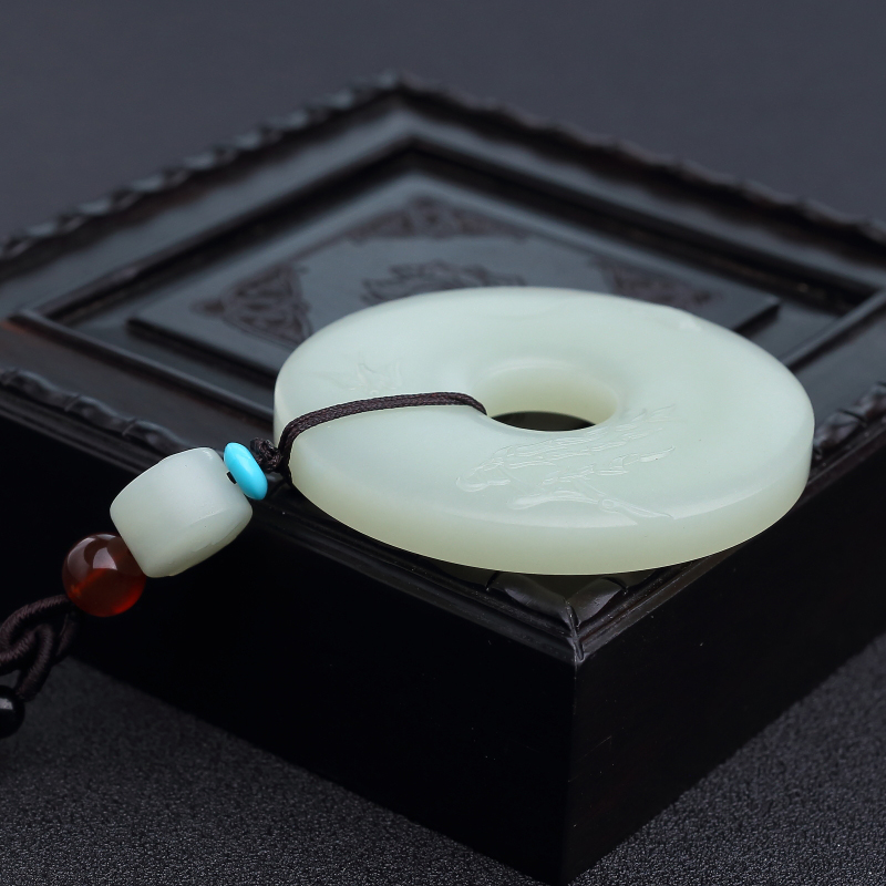 新疆青白玉山料-红掌柜