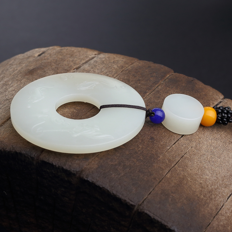 和田玉连年有余平安扣吊坠-红掌柜