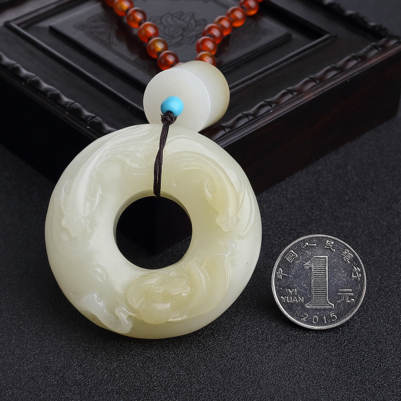 和田玉连年有余手把件-红掌柜