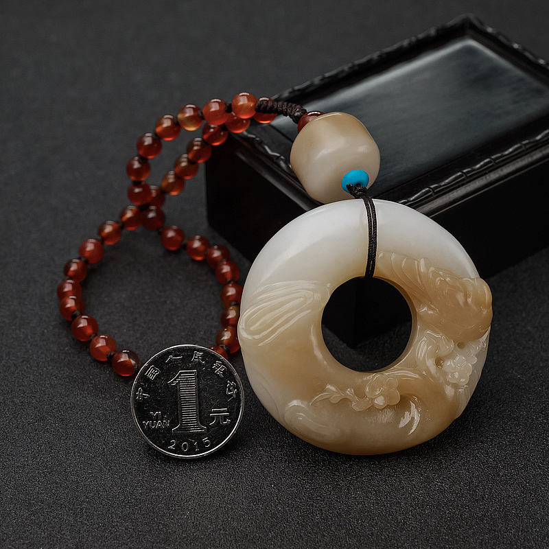 和田玉喜上眉梢手把件-红掌柜