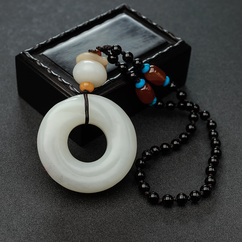 和田玉五福临门手把件-红掌柜