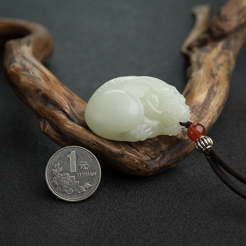山料和田青白玉貔貅挂坠-红掌柜