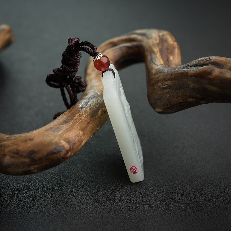 天然和田青白玉关公吊坠-红掌柜 