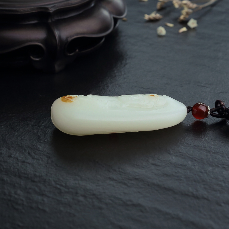 和田羊脂白玉观音吊坠-红掌柜