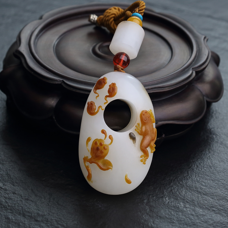 天然山料俏色和田玉连生贵子吊坠-红掌柜